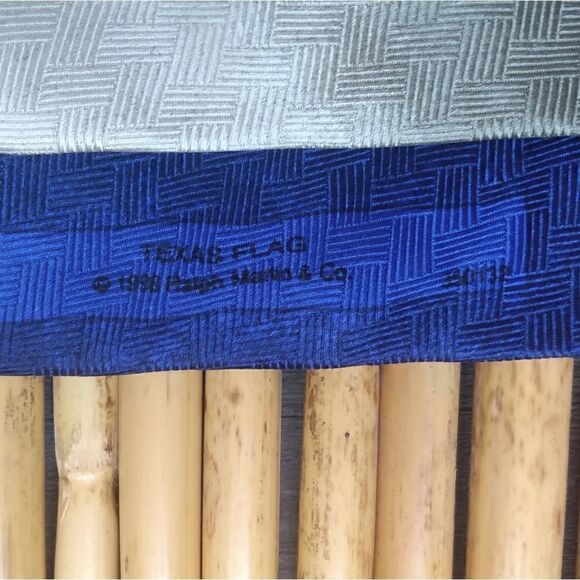 EUC VINTAGE RALPH MARLIN 1998 Red/White/Blue w/Star TEXAS Flag 100% Silk Tie - Picture 3 of 10